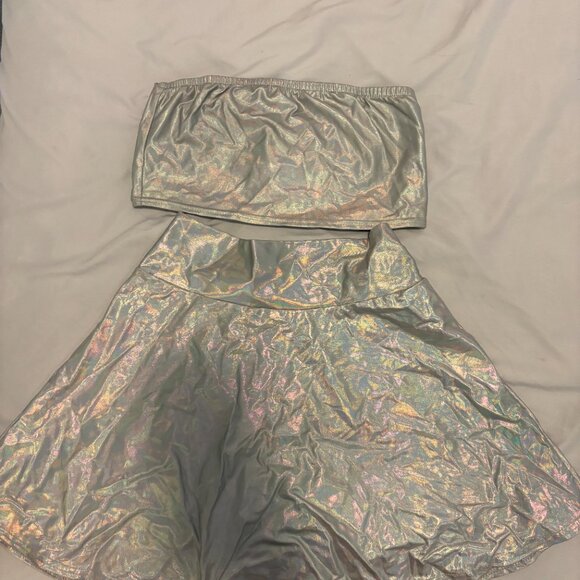 Cute silver skirt set for alien costume - Picture 2 of 3